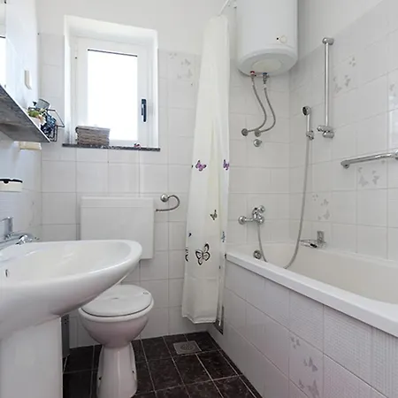 Solei With Terrace Oldtown And Sea View Daire *