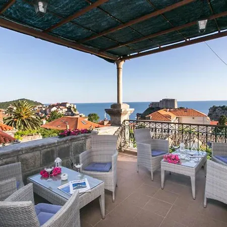 Solei With Terrace Oldtown And Sea View Apartman